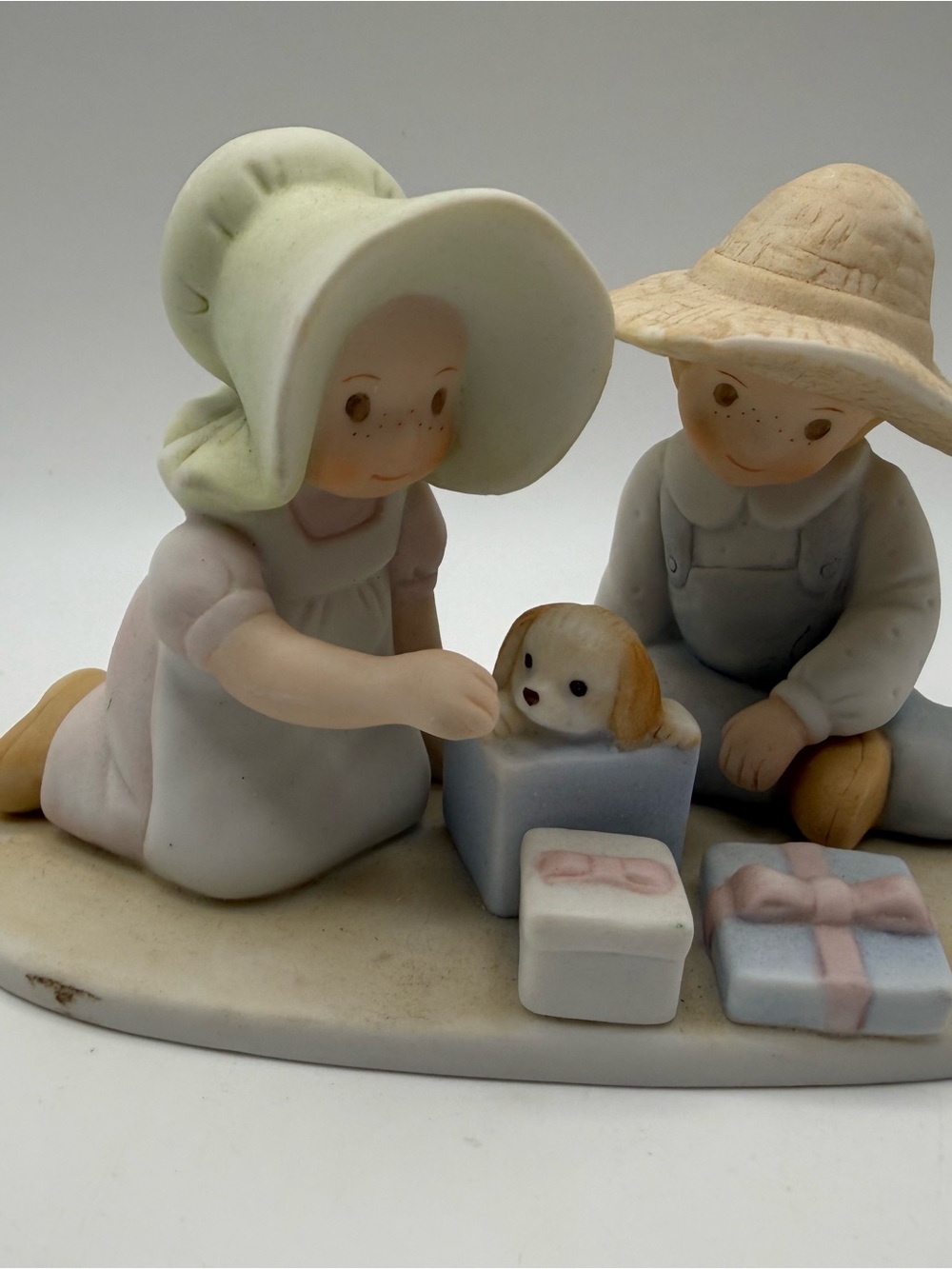 Vintage Homco Circle of Friends The Perfect Gift Figurine